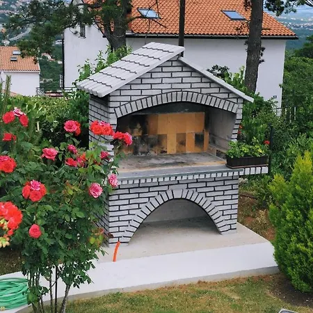 Peric Apartment *