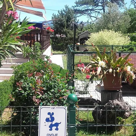 Apartment Peric